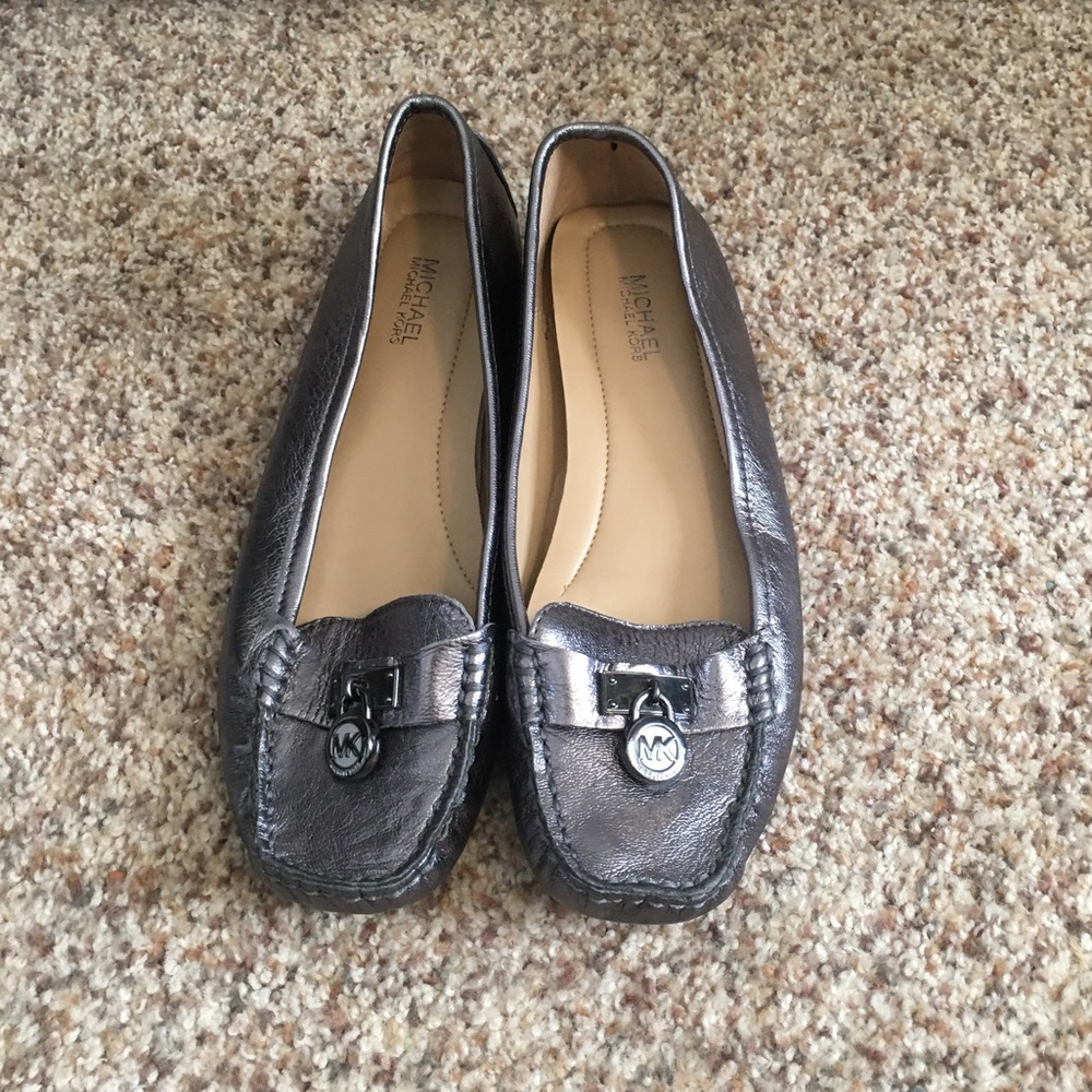 Michael Kors metallic flats